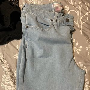 Women’s jeans